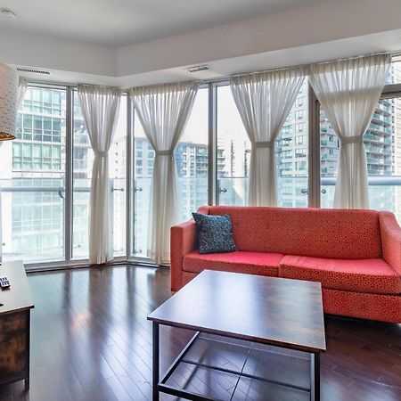 Exclusive Downtown 2Bed Suites Торонто Екстериор снимка